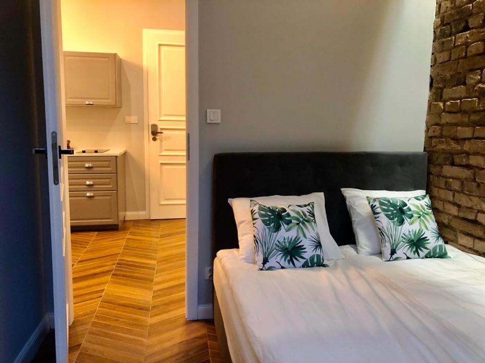 Apartmenty Mariacka 20 -Self Check-In 24H -Loud On The Weekends - By Kanclerz Investment Катовице Экстерьер фото